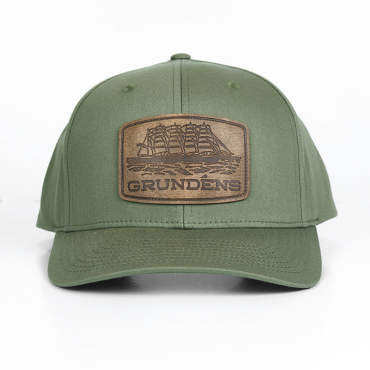Tall Ship Trucker 312