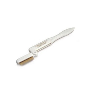 TWEEZERMAN FOLDING EYE LASH COMB